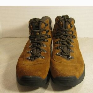Brown Hiking Shoes